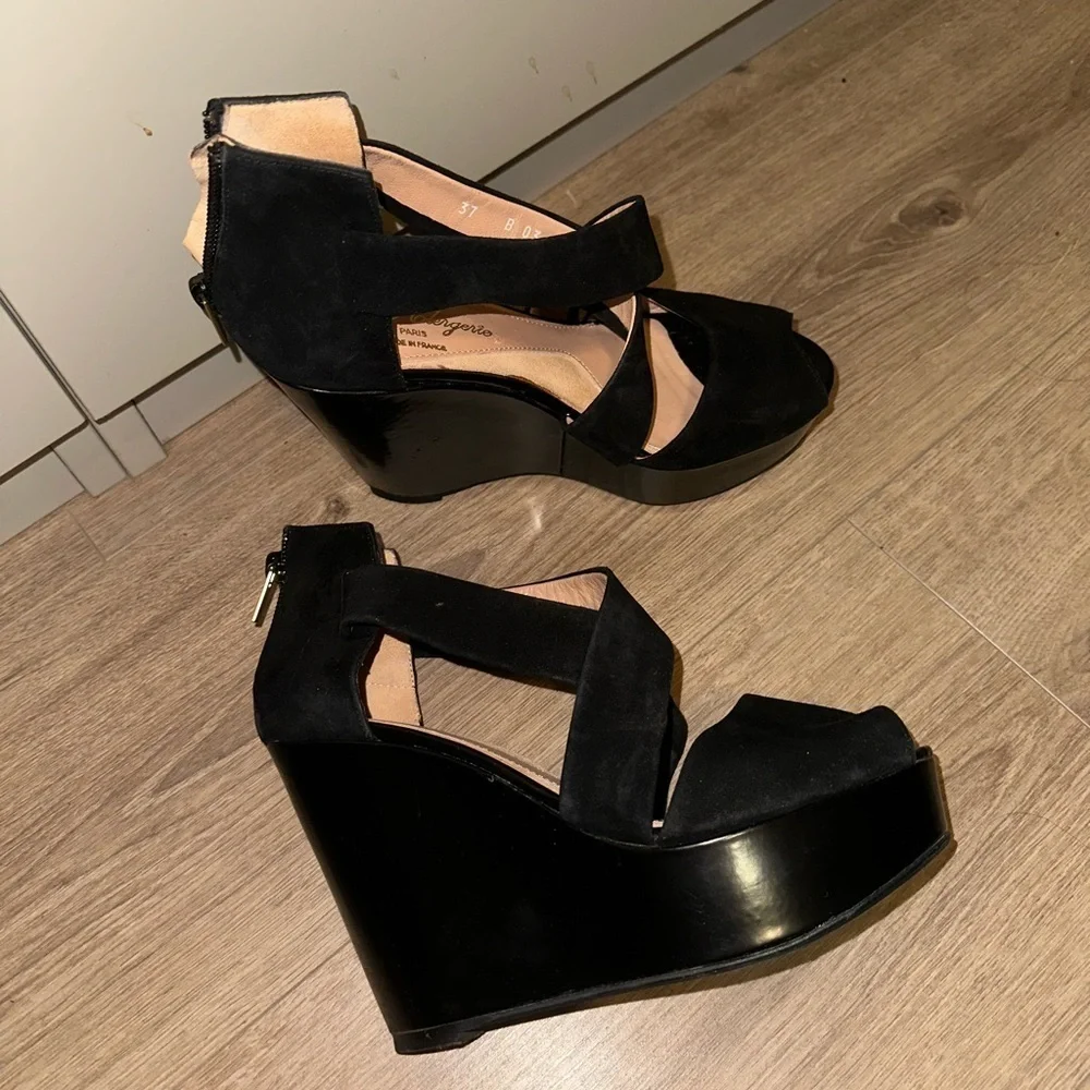 Robert Clergerie Black Suede Peep Toe Wedges Size 37